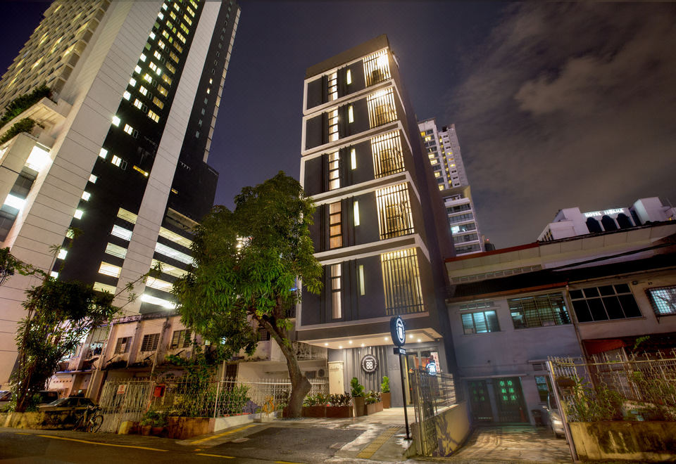 Hotel Twenty 8B
